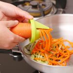 Kitchen Tools Vegetables and Fruits Multifunctional Spiral Peeler Manual Potato Carrot Carrot Rotary Shredder